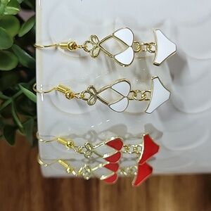 🔥LAST PAIR🔥 TEENY BIKINI DROP EARRINGS